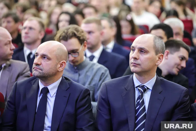 Паслер (справа) набрал более 60% голосов