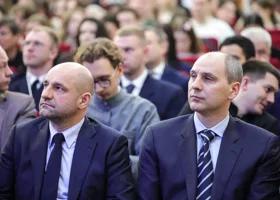 Полпред Жога поздравил Паслера с победой на выборах свердловского губернатора