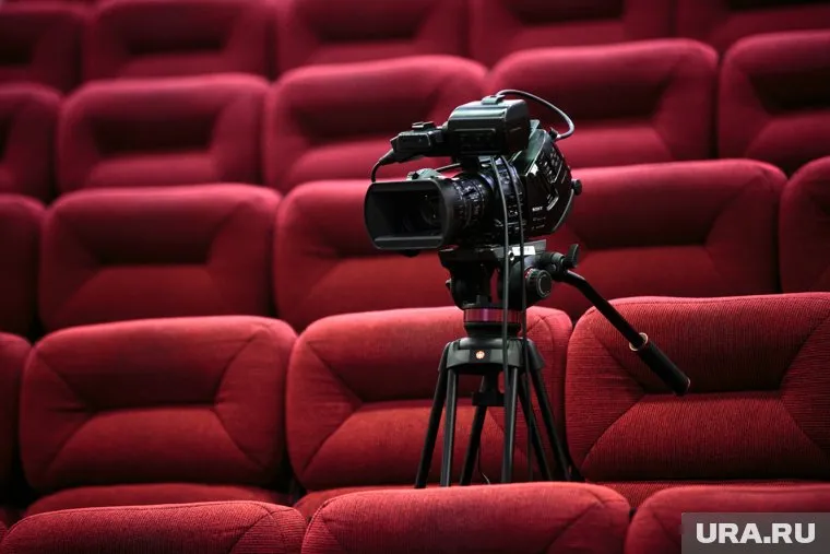 Некоторые артисты шоу «Маска» отказываются выходить на сцену, если не получили еды