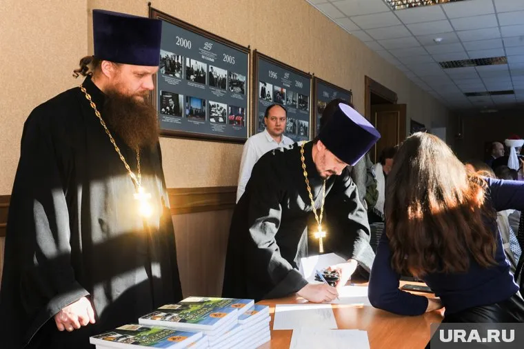 Челябинские священники не смогли купить медицинские маски