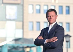 Мэр Нового Уренгоя вывез депутатов на стройки