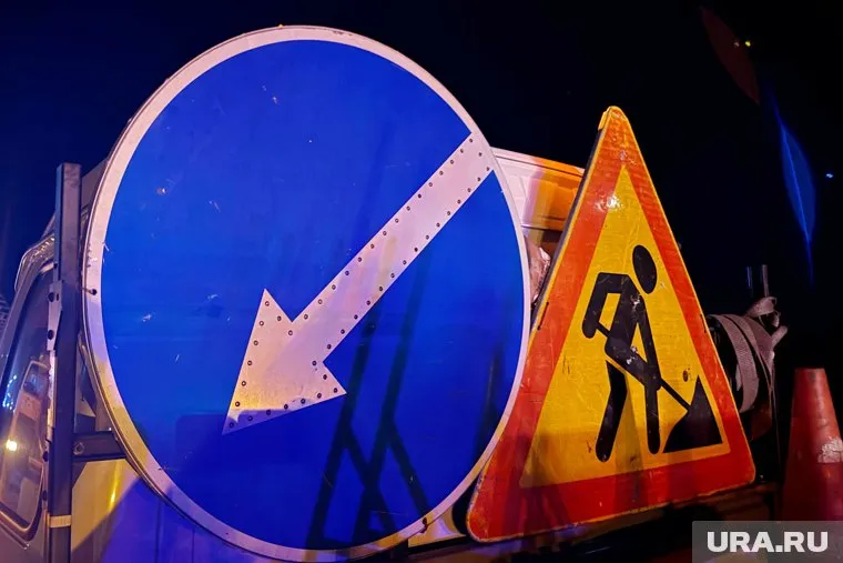 В Копейске при проведении дорожных работ обрушился тротуар