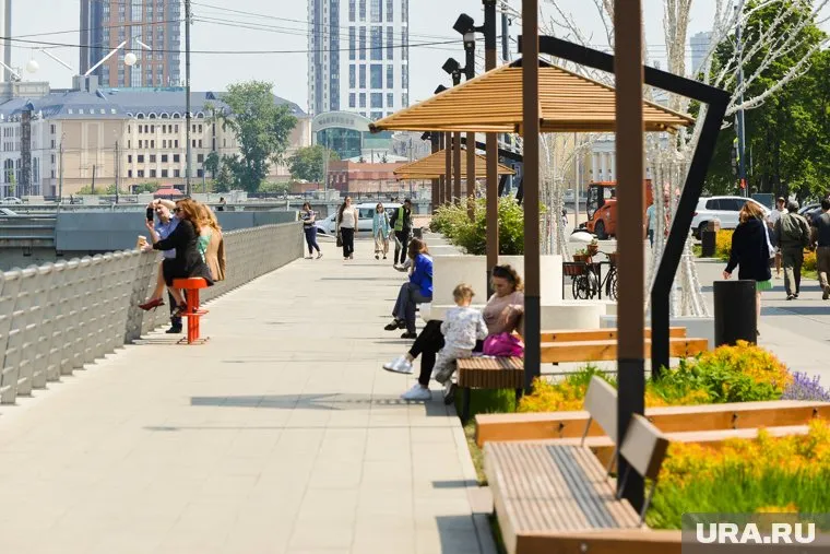 Относительно прохладный день ожидается только в понедельник