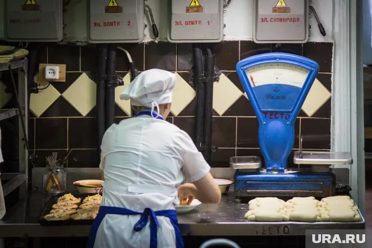 Повара вошли в список самых дефицитных вакансий 