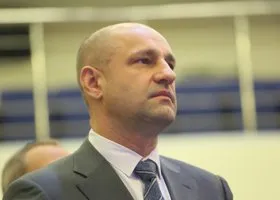 Полпред Жога вручил жителям Ямала госнаграды