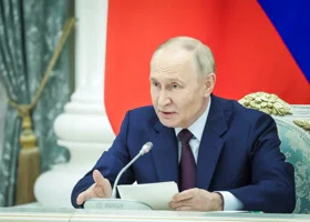 Путин рассказал, чем надо заменить советскую идеологию в России