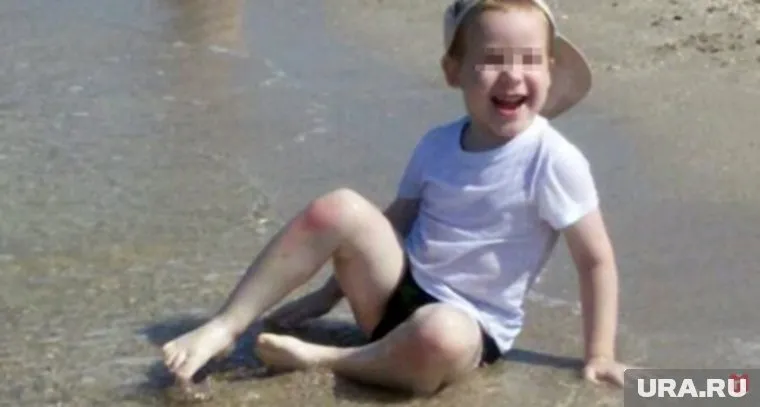 По статистике, с начала года в России произошло 5,3 тысяч наездов машин на детей. Но только этот случай вызвал нешуточный резонанс