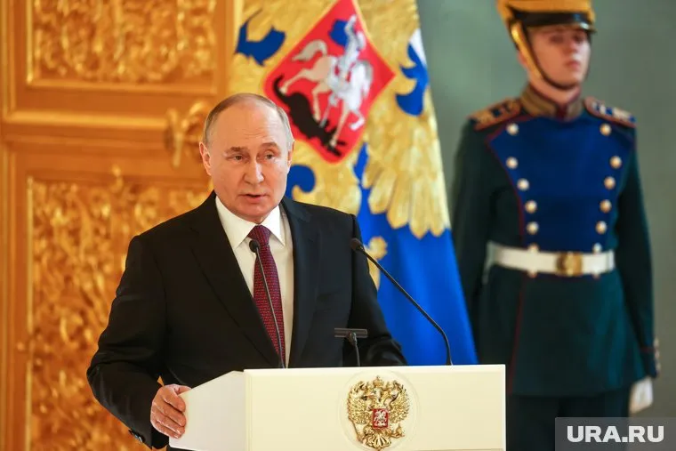 Владимир Путин вступает в должность президента России