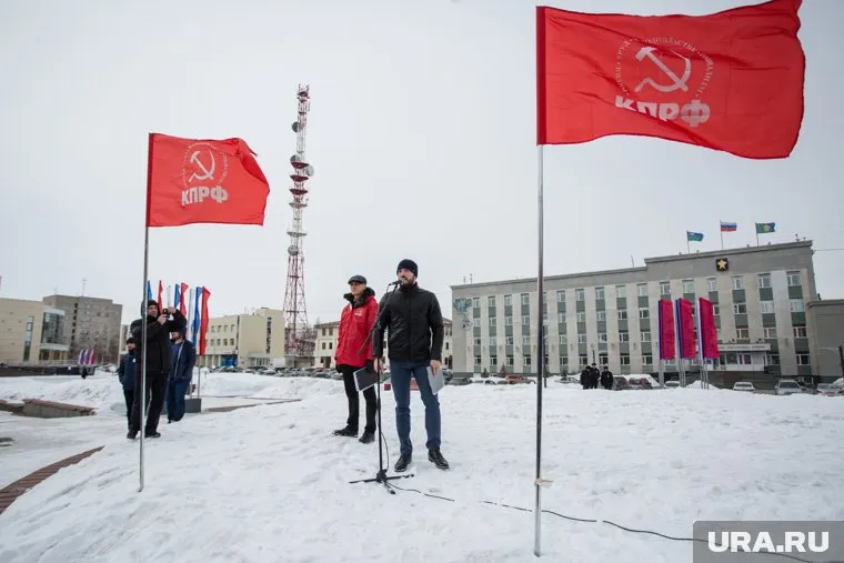Организаторами акций протестов стали местные коммунисты
