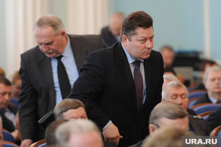 Локомотивный лишился статуса, а его глава Владимир Моисеенко - расположения губернатора