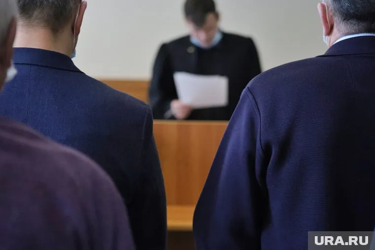 В суде отец убитой девочки отстаивает свое право воспитывать оставшихся в семье детей
