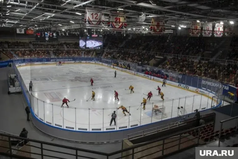 Там обновят пространство арены, проведут огнезащиту