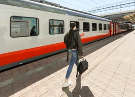 В Курганской области наградили миллионного пассажира электропоезда 