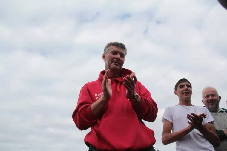 Пробежка Евгения Ройзмана по набережной Исети. Екатеринбург