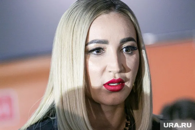 Ольга Бузова провела в Перми один день и за это время успела обзавестись другом