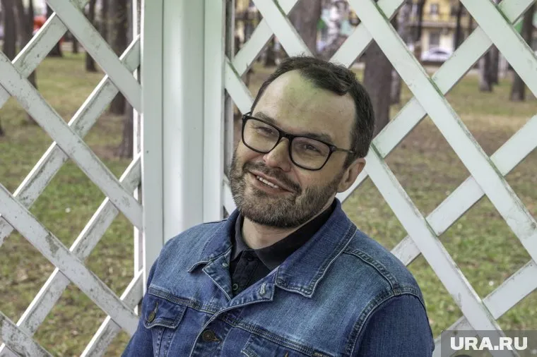 Александр Григоренко не падает духом после ранения