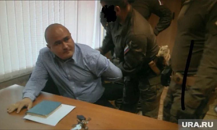 Зарипов осужден за превышение должностных полномочий