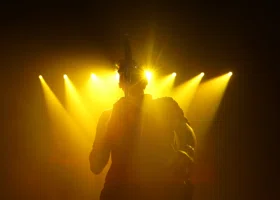 Жителей Сургута приглашают на концерт французского шансона