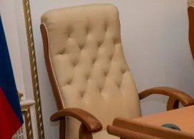 Свердловские власти собрали команды, которые выберут двух мэров