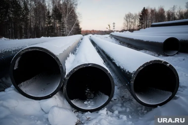 Строить кондсенатопровод на Ямале будет не мелкая фирма с Ямала,а компания Ротенберга