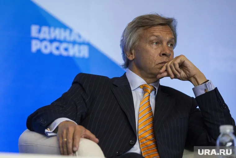 Сенатор Алексей Пушков из-за жалобы пермяка намерен встретиться с генпрокурором РФ Игорем Красновым