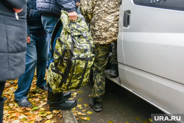 Мобилизованные жители Агаповского района получили посылки из дома и гуманитарную помощь