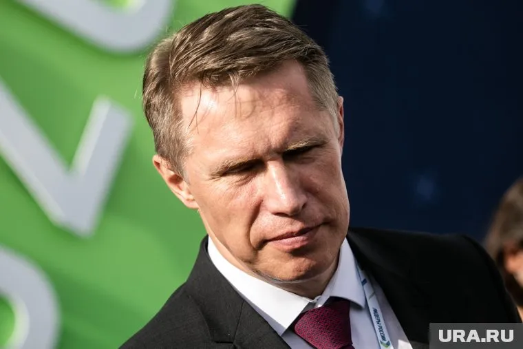 По словам Михаила Мурашко, Минздрав РФ снял противопоказания для беременных