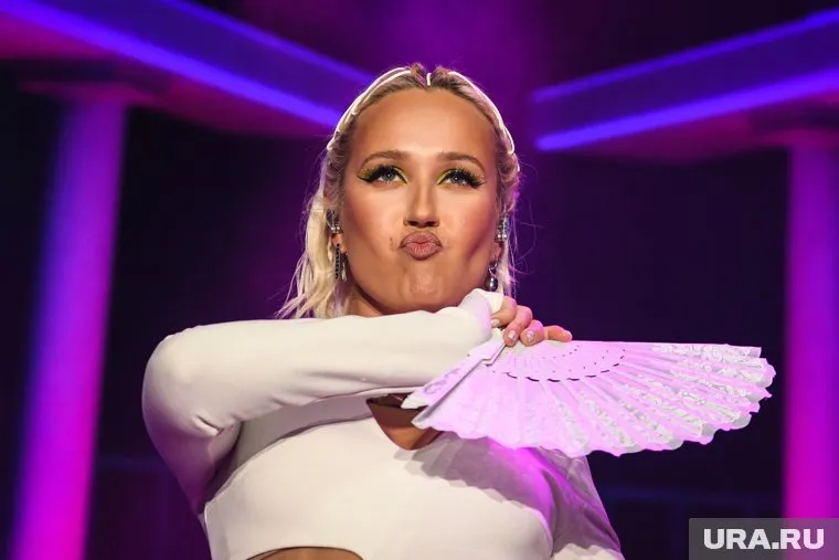 Клава Кока получала гонорары в евро