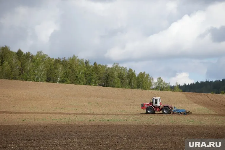 Механизаторам предлагают высокую зарплату
