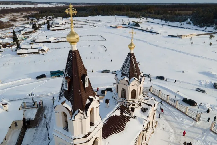 Освящение храма Архангела Михаила в селе Новоипатово. Свердловская область