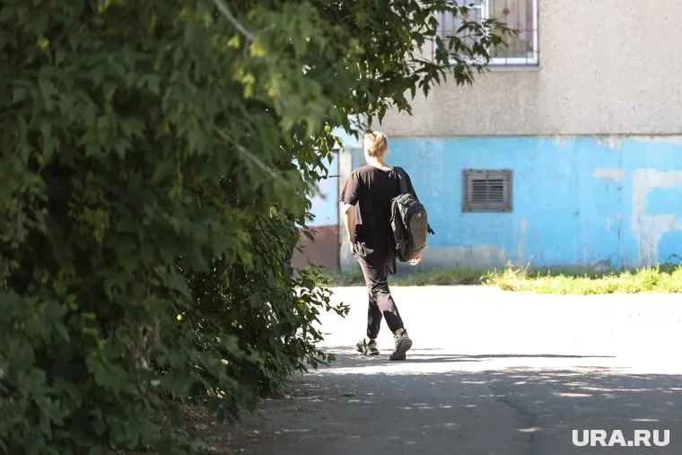 Подросток ушел из дома 6 сентября в неизвестном направлении