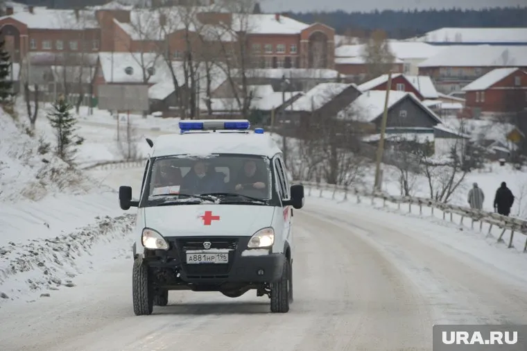 Оба водителя были доставлены в больницу с травмами