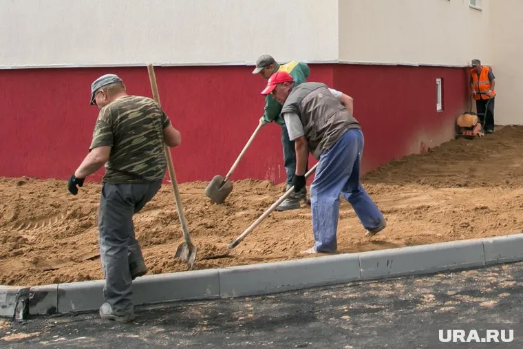 Муниципалитеты ЯНАО заключили контракты с подрядчиками на благоустройство