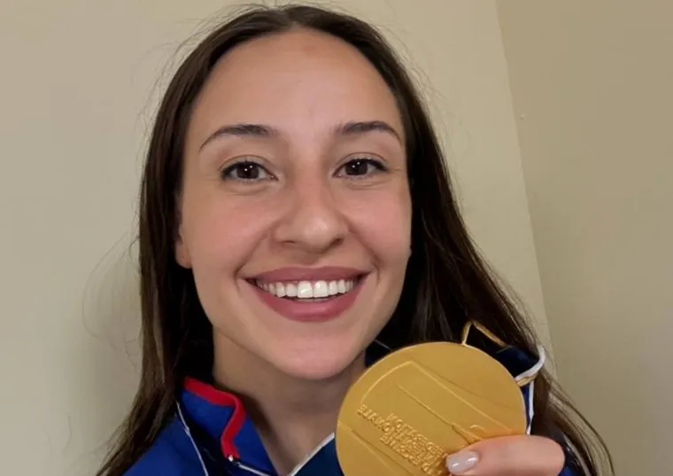 Яна Егорян стала трехкратной чемпионкой мира по фехтованию