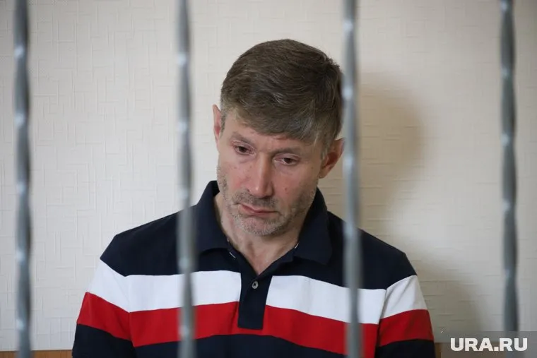 Курганского коммерсанта признали виновным в делах о мошенничестве