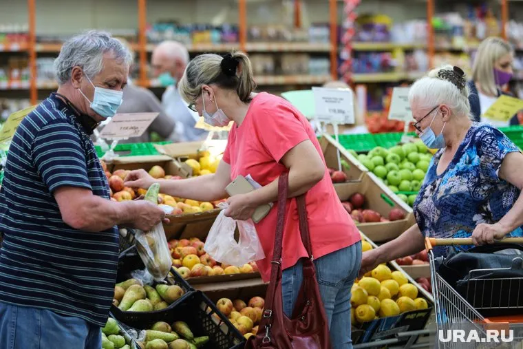 Овощи и фрукты в России снова дорожают