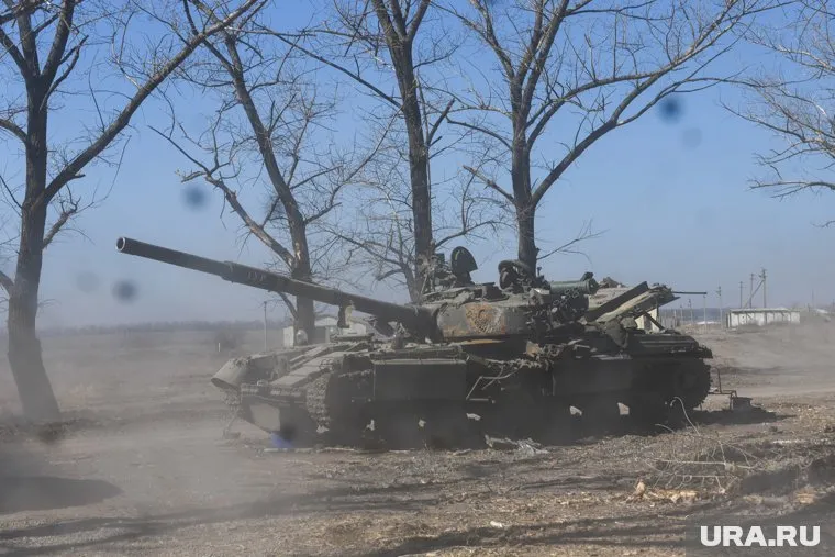 Военный эксперт считает, что армия РФ предпримет большие действия