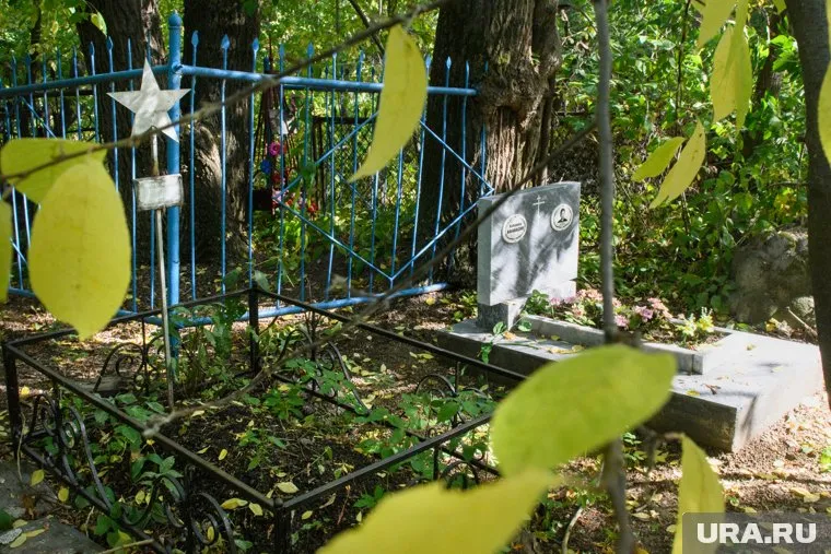 Росдтвенники умершего уверены, что скорая помощь «сливает» информацию ритуальщикам