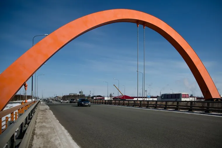 Дороги города через год после замены полотна. Сургут    