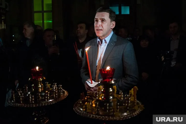 В верхотурских храмах часто бывают руководители области