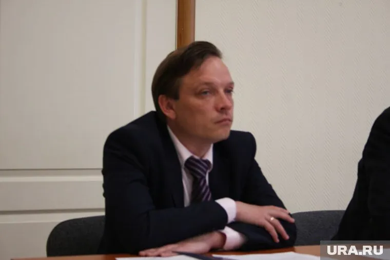 Владимир Москвин восстановил свою власть над Богдановичем как минимум на две недели