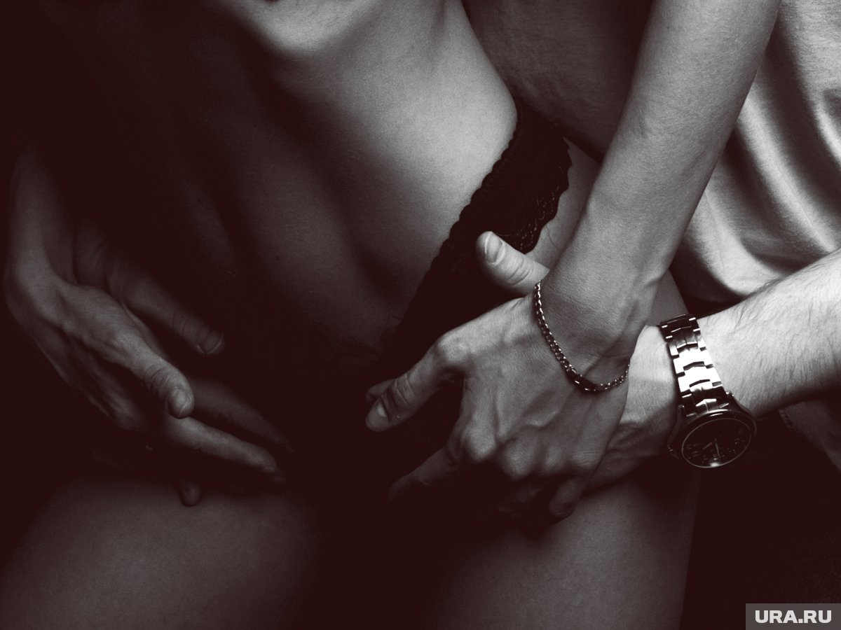 Орыс аналардың басқа еркектердің күйеулерімен түскен порно видеолары