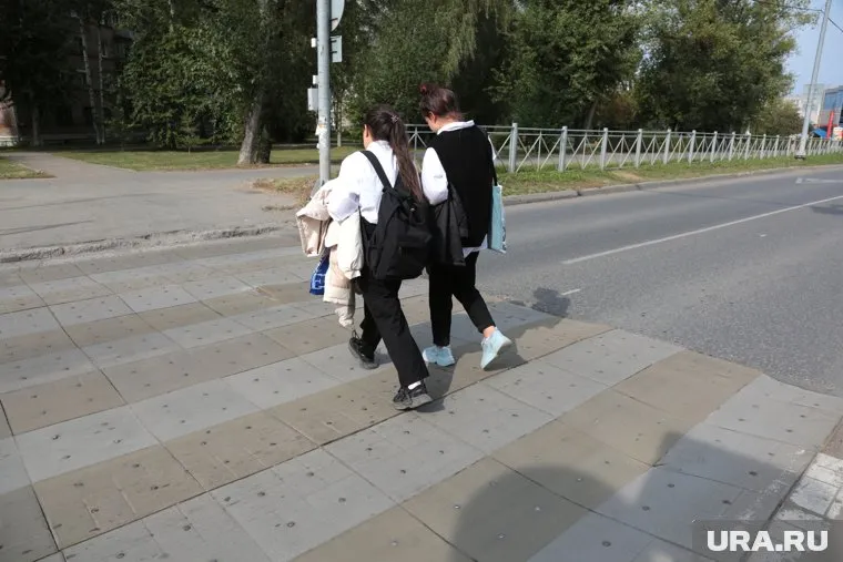 Ребенка передали в руки медиков