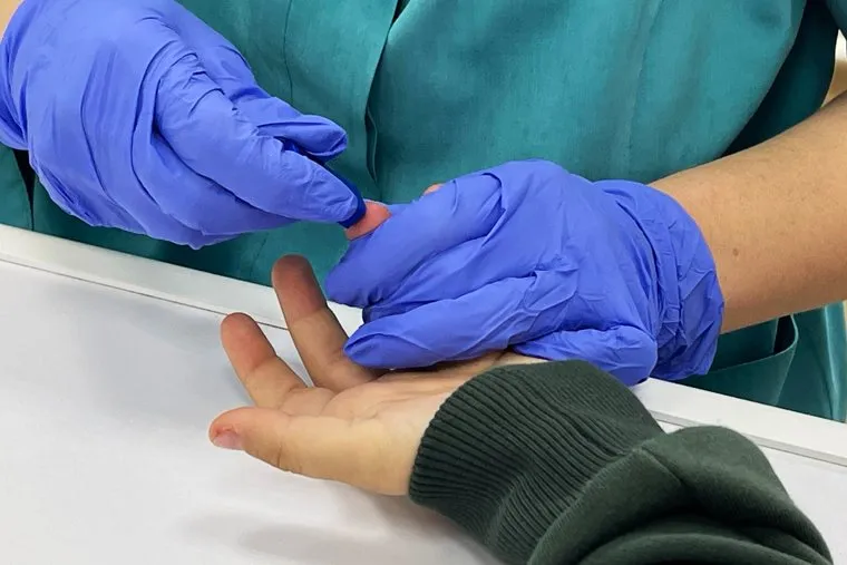 Забор крови. Курган