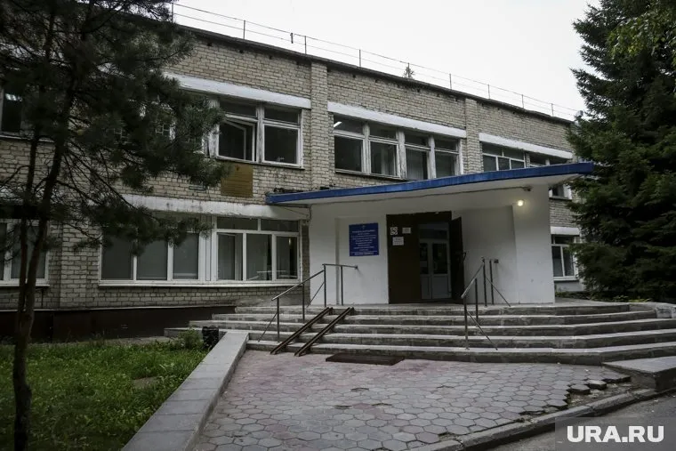 Заведующая Западно-Сибирского медцентра поговорила по телефону с мертвым пациентом