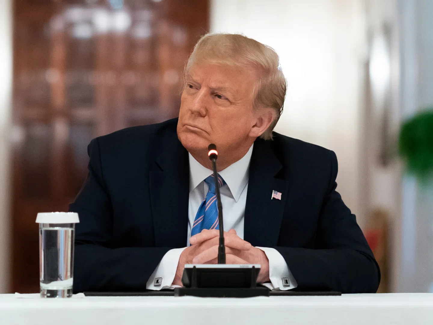 Трамп не знал, что такое красная карточка в футболе до дисквалификации Балогуна