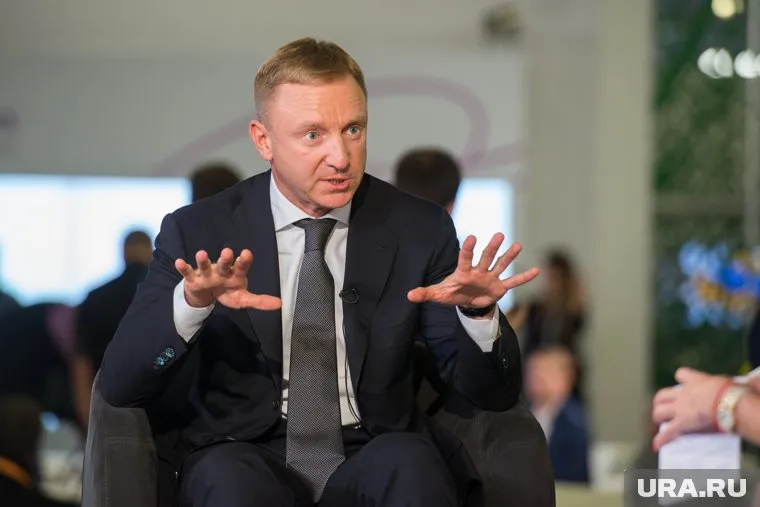 Дмитрий Ливанов нашел причину низкой зарплаты учителей