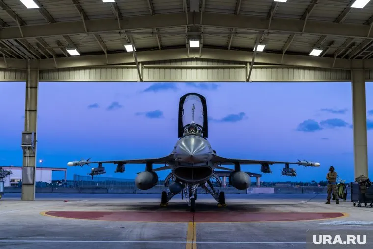 Истребители F-16«вряд ли смогут переломить» ход спецоперации, заявили в New York Post