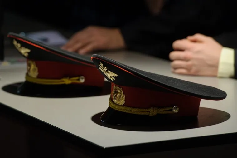 Фрэнсис Гэри Пауэрс-мл. в Музее военной техники УГМК. Верхняя Пышма, фуражка, курсанты, суворовское училище