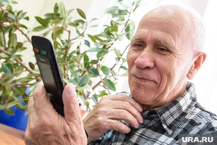 Правительство решило дополнительно проиндексировать военные пенсии